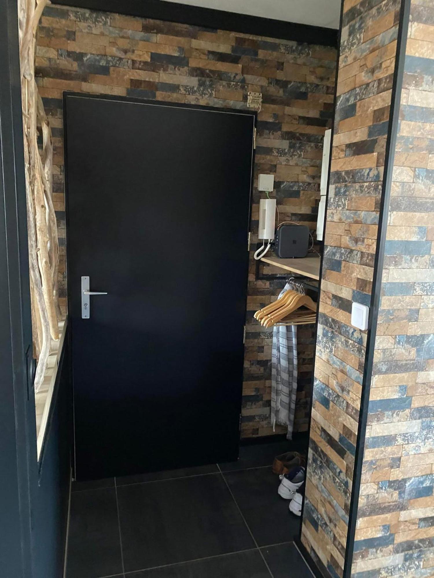 Au Petit Bonheur Imprevu Douai Exterior foto