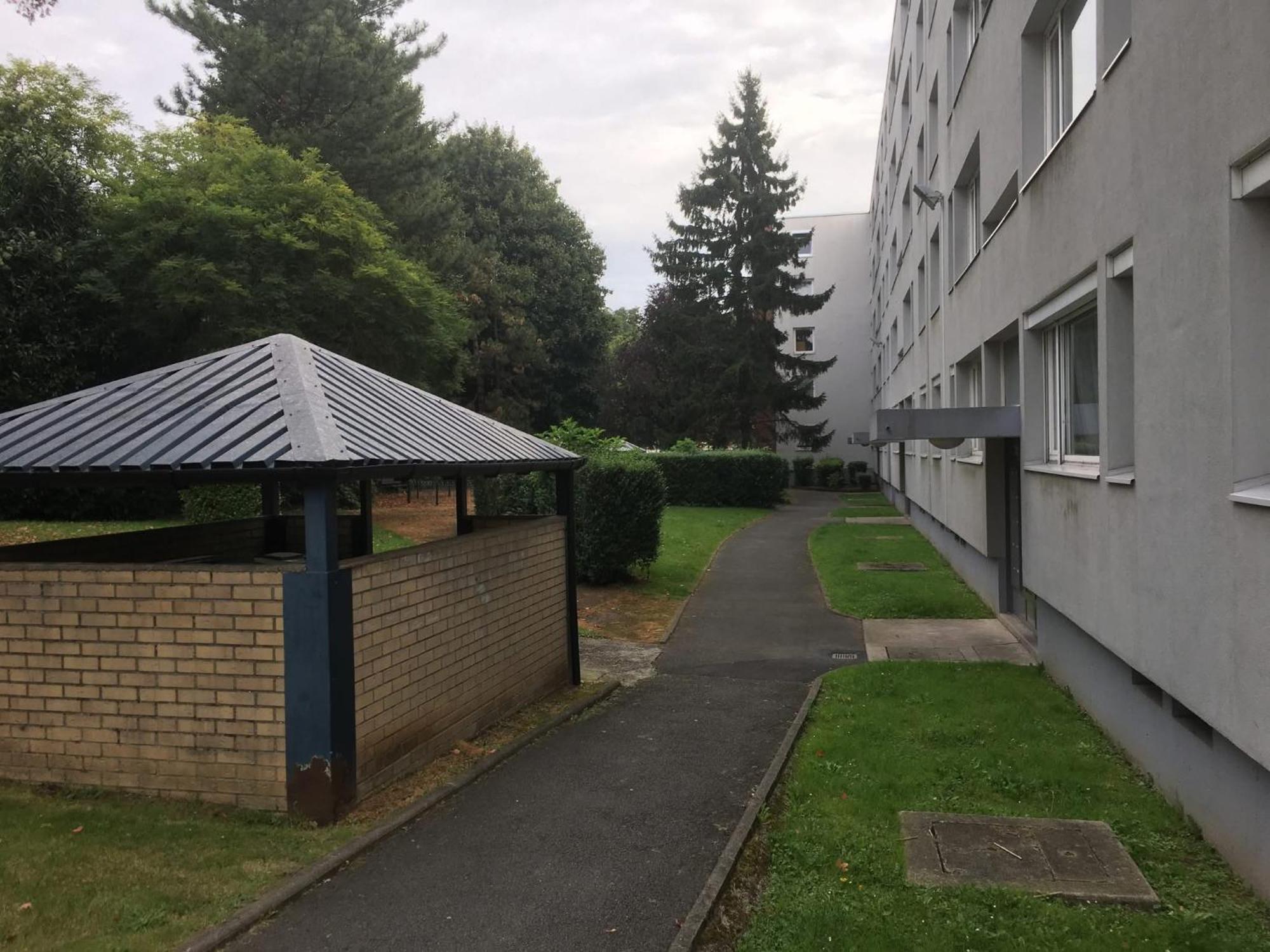 Au Petit Bonheur Imprevu Douai Exterior foto